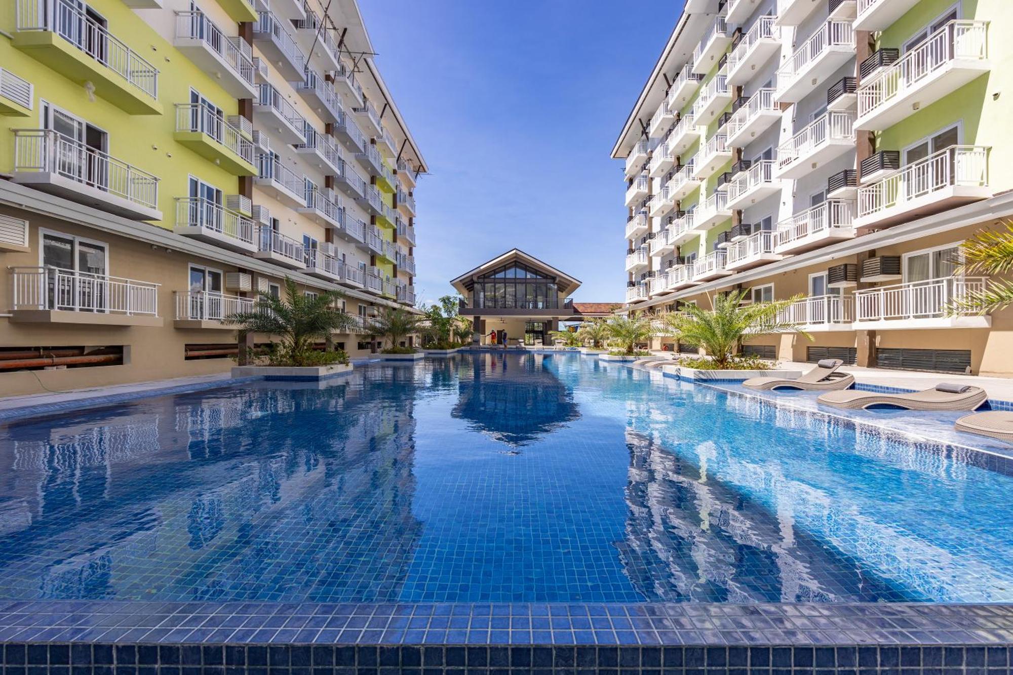 Apartment 537 Amani Luxury Suite, 3 Minutes To Airport,with Gym & Pool, Fast Wi-fi, Free Netflix Lapu-Lapu City